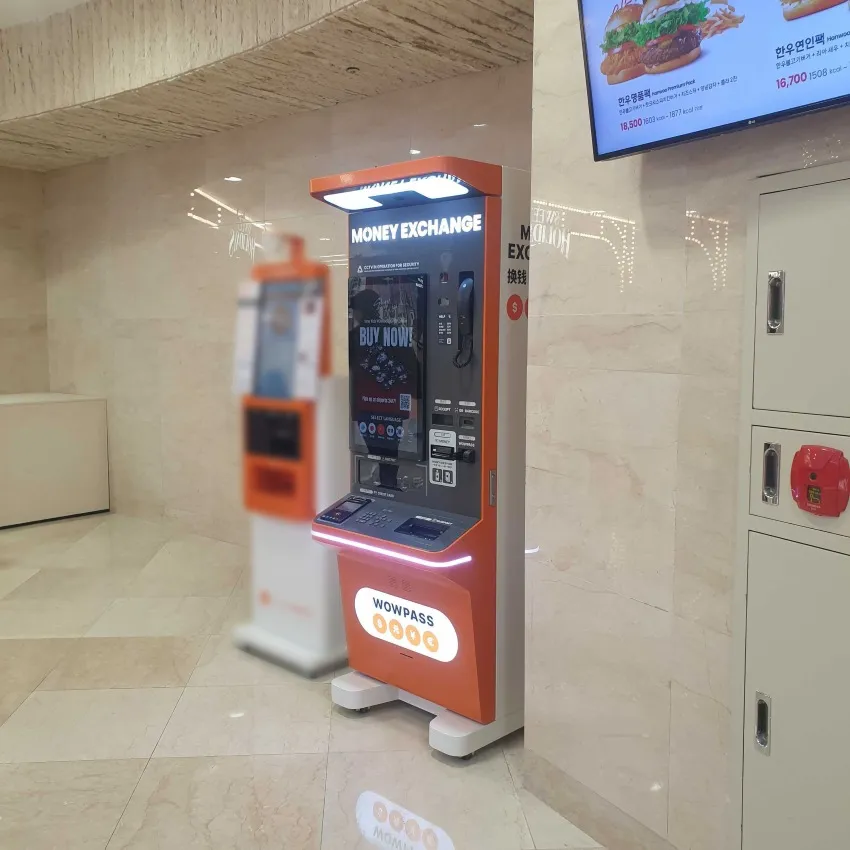 ロッテ百貨店 明洞本店 - 写真1