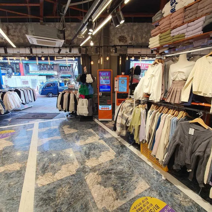 Mプレイグラウンド 弘大3号店 - 写真3