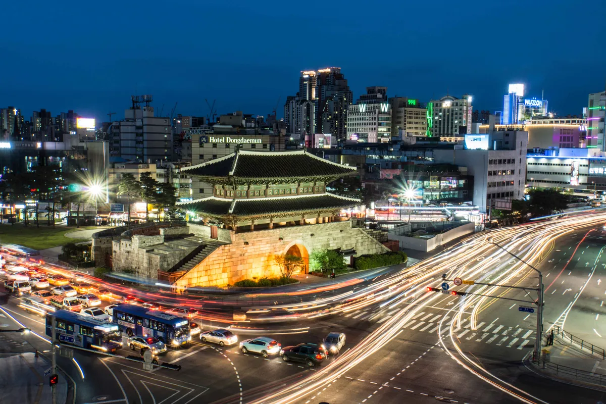 東廟前駅周辺の両替所