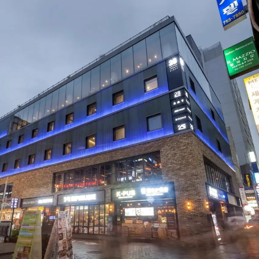 ホテル28