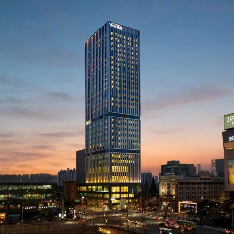 ナインツリー ロカウス 龍山