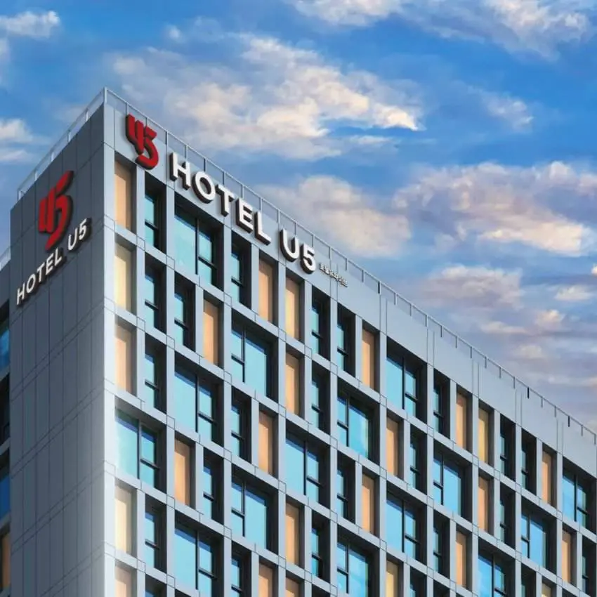 ホテルU5