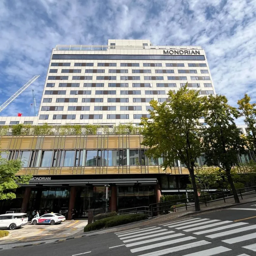 GS25 現代百貨店板橋店