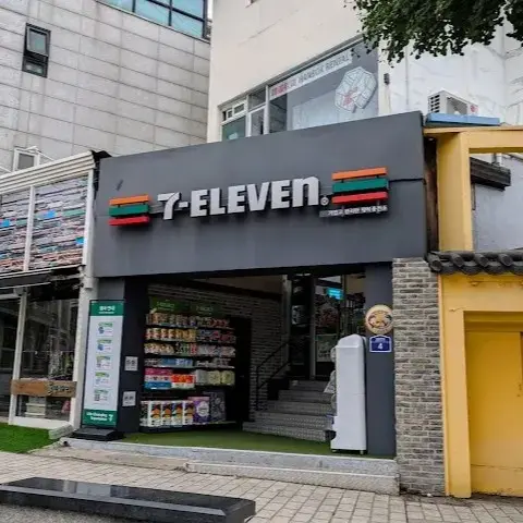 セブンイレブン 鍾路斎洞店